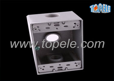 Hava koşullarına dayanıklı elektrikli kutular 3 delikli bir çete çıkışı takma aksesuar